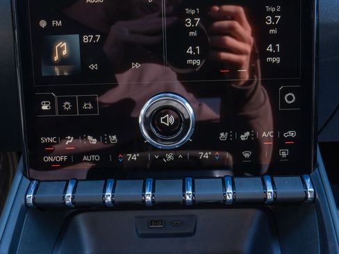 New 2026 GMC Terrain AT4 w/ Convenience Package III image 14