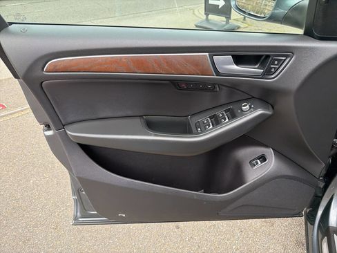 Used 2014 Audi Q5 2.0T Premium Plus image 39