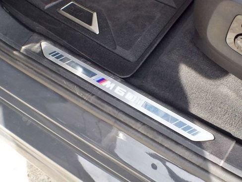 Used 2024 BMW X5 M60i image 38