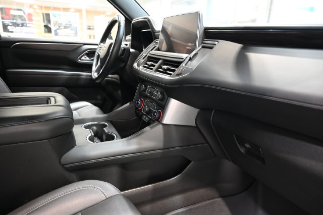 Used 2024 Chevrolet Tahoe LT w/ Luxury Package AWD/4WD image 14