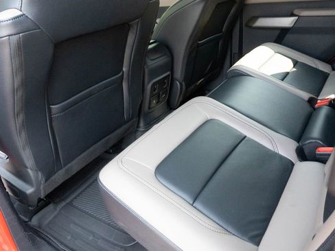 Used 2023 Ford Bronco Wildtrak AWD/4WD image 23