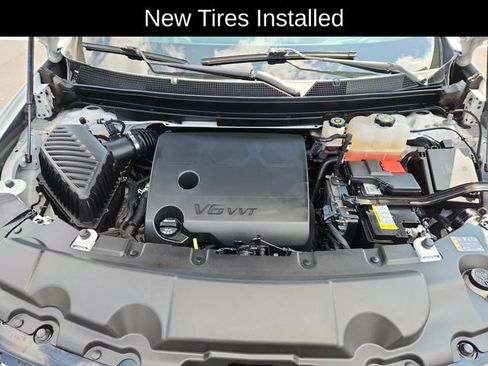 Used 2022 Chevrolet Traverse Premier w/ LPO, Floor Liner Package AWD/4WD image 17
