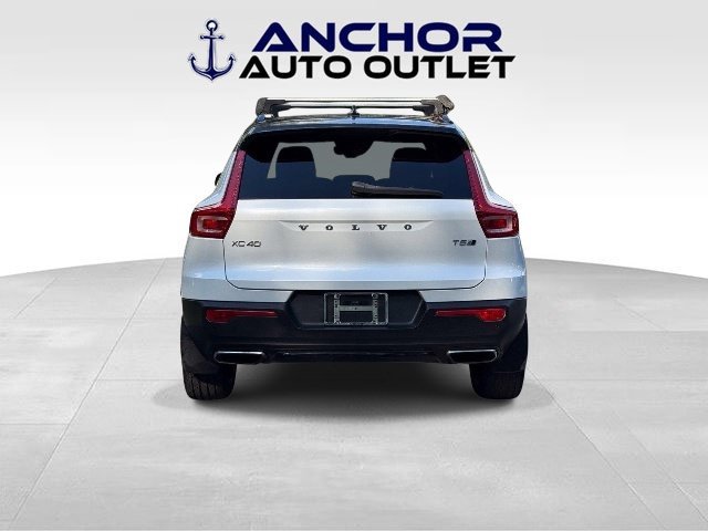 Used 2019 Volvo XC40 T5 R-Design AWD/4WD image 7