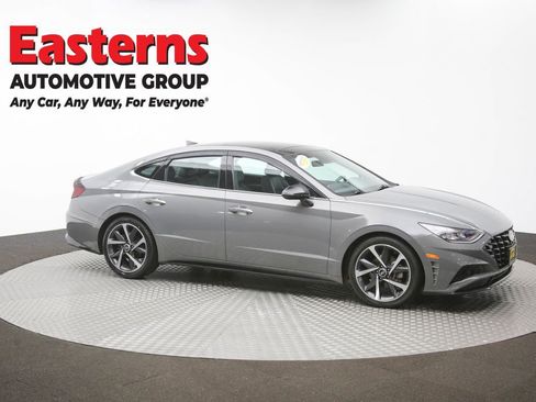 Used 2023 Hyundai Sonata SEL Plus w/ Preferred Accessory Package FWD image 43