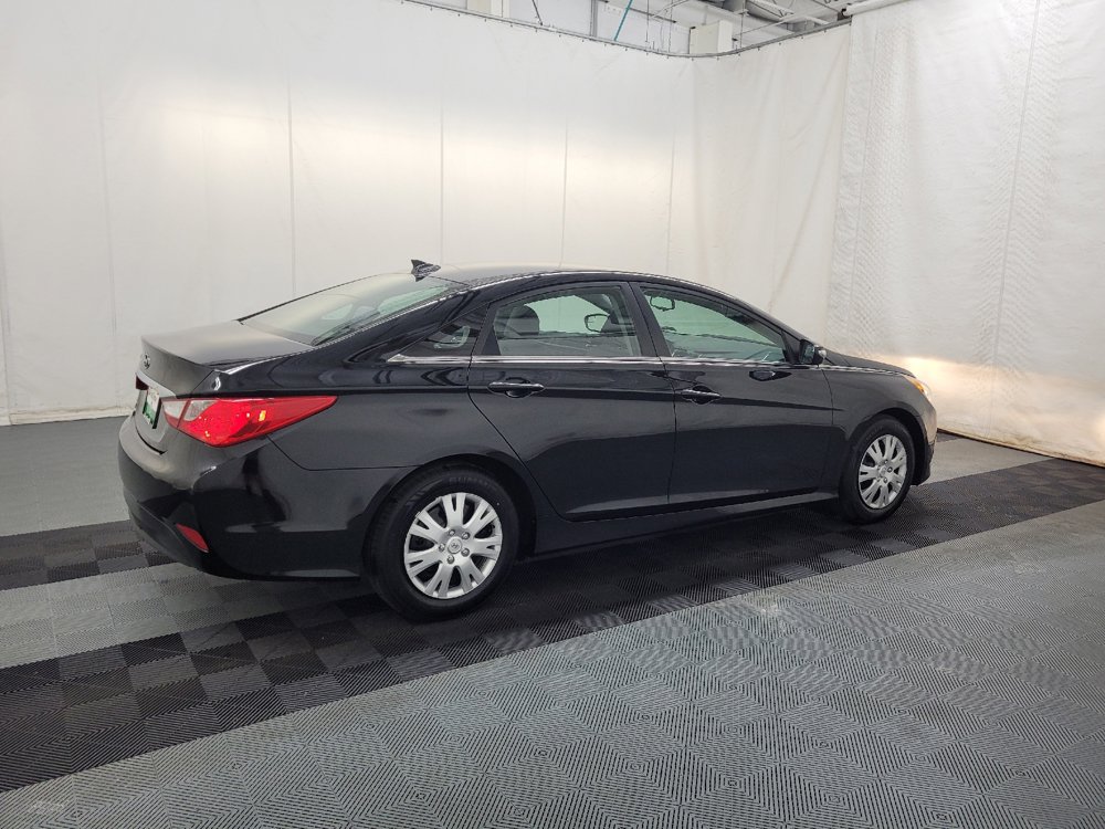 Used 2014 Hyundai Sonata GLS w/ Popular Equipment Group 2 FWD image 10