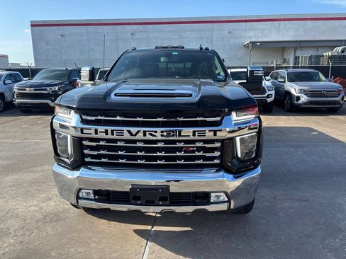 Used 2021 Chevrolet Silverado 2500 LTZ w/ LTZ Convenience Package AWD/4WD image 2