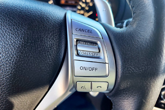 Used 2018 Nissan Altima 2.5 SR FWD image 23