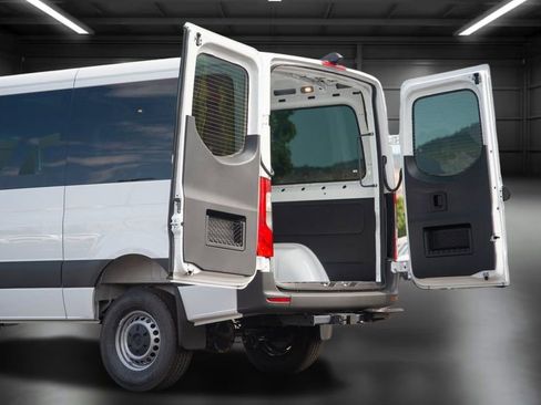 Used 2025 Mercedes-Benz Sprinter 144 Cargo image 10