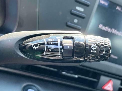 Certified 2026 Hyundai Elantra Sport FWD image 23