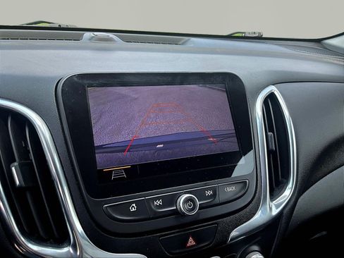 Used 2019 Chevrolet Equinox LT FWD image 14