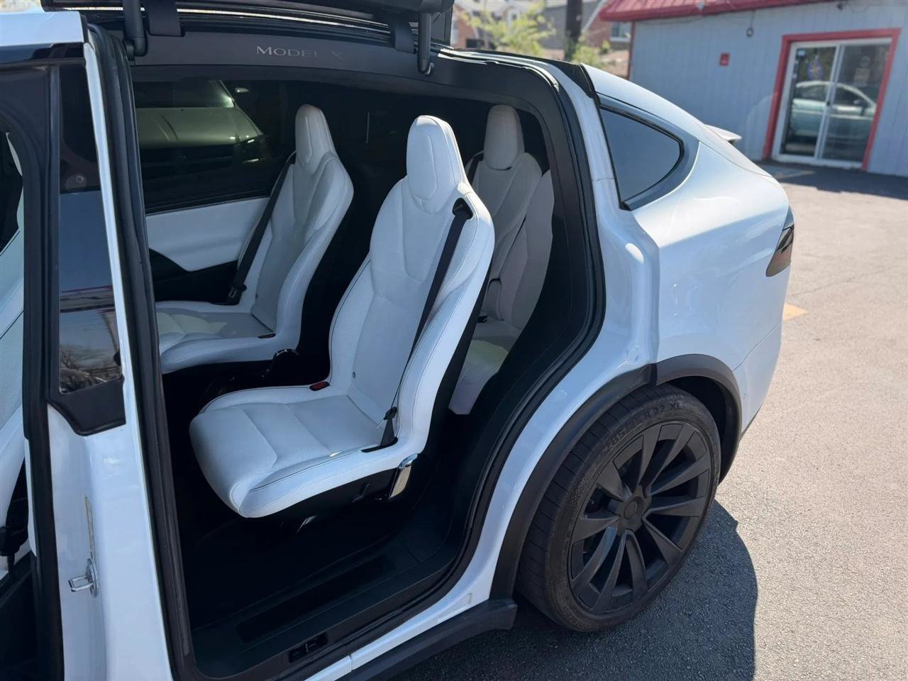 Used 2022 Tesla Model X Plaid AWD/4WD image 23