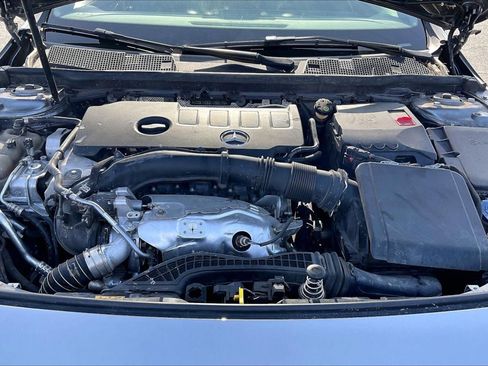 Used 2020 Mercedes-Benz CLA 250 image 10