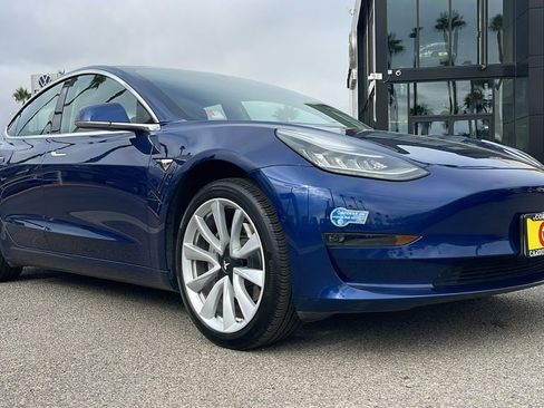 Used 2017 Tesla Model 3 Long Range image 5