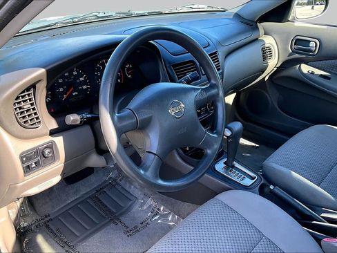 Used 2004 Nissan Sentra S FWD image 17