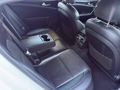 Used 2022 Kia Stinger GT-Line RWD image 41