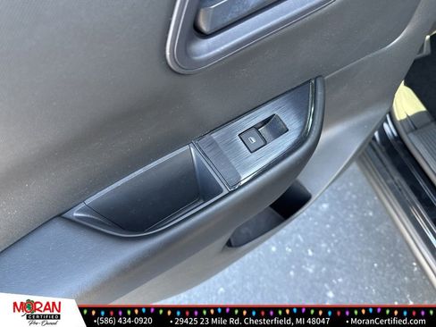 Used 2024 Nissan Rogue S image 22