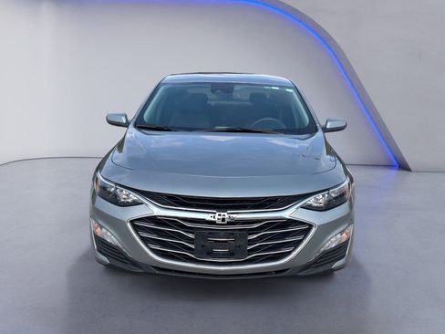 Used 2023 Chevrolet Malibu LT image 3