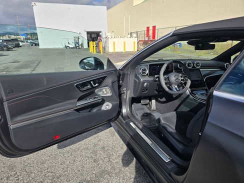 Used 2025 Mercedes-Benz CLE 53 AMG 4MATIC Cabriolet image 17