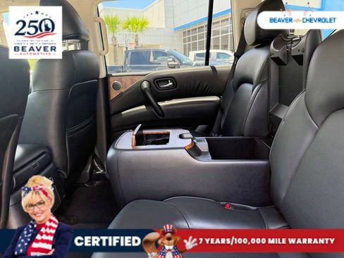 Used 2024 Nissan Armada SL w/ Captain's Chairs Package AWD/4WD image 9