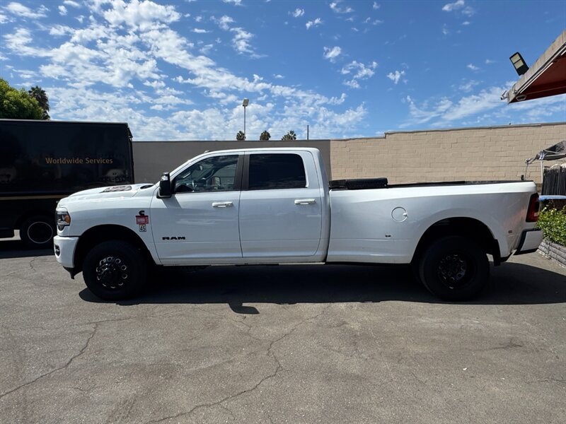 Used 2023 RAM 3500 Laramie AWD/4WD image 8