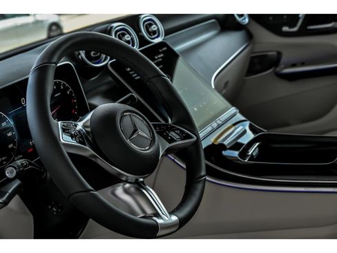 New 2026 Mercedes-Benz GLC 300 4MATIC image 10