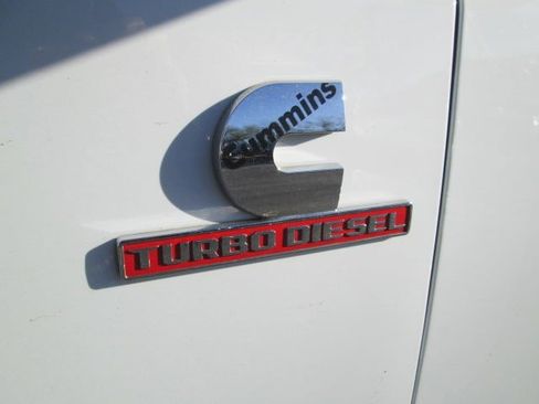 Used 2024 RAM 3500 Big Horn image 5