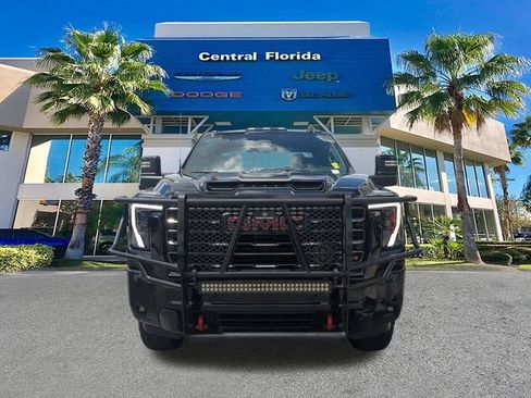 Used 2026 GMC Sierra 2500 AT4 w/ AT4 Premium Plus Package AWD/4WD image 3