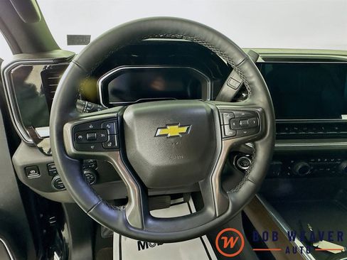 Used 2025 Chevrolet Silverado 2500 High Country image 11