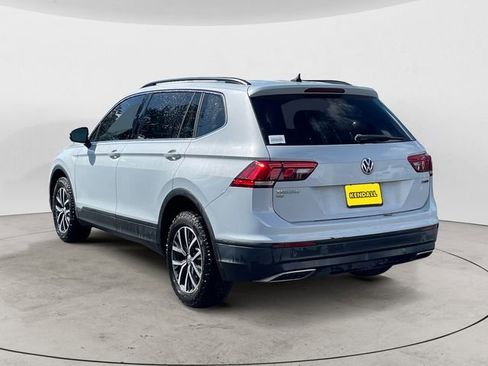 Used 2019 Volkswagen Tiguan SE w/ Panoramic Sunroof Package image 3