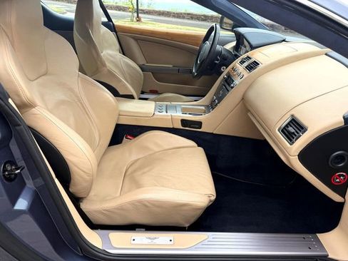 Used 2005 Aston Martin DB9 Coupe RWD image 53