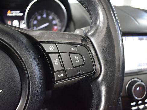 Used 2014 Jaguar F-TYPE image 18