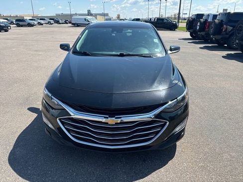 Used 2023 Chevrolet Malibu LT FWD image 3