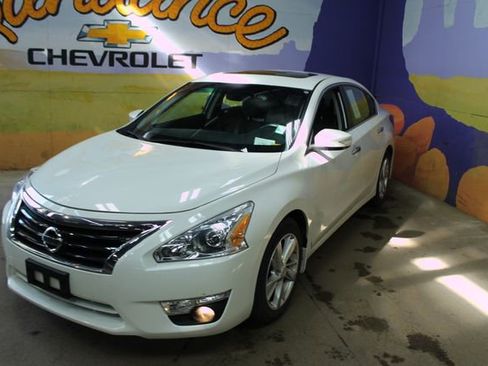 Used 2015 Nissan Altima 2.5 SL image 4
