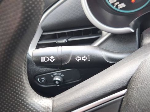 Used 2022 Chevrolet Malibu LT image 26