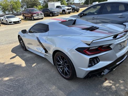 Used 2026 Chevrolet Corvette Stingray Premium Conv w/ Z51 Performance Package image 6