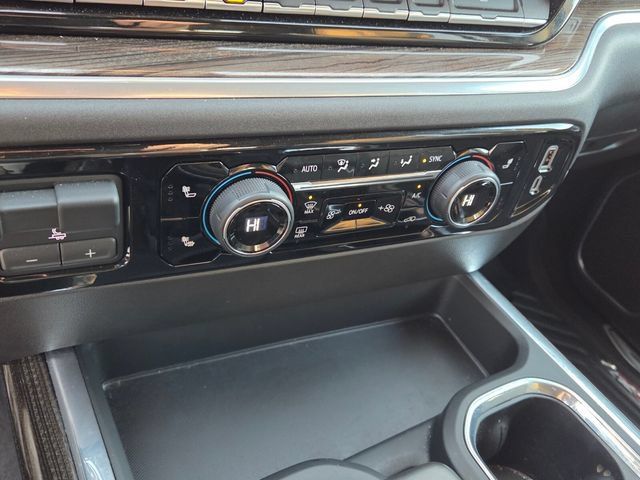 Used 2025 Chevrolet Silverado 1500 RST AWD/4WD image 24