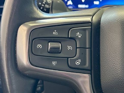 Used 2022 Chevrolet Silverado 1500 ZR2 w/ Technology Package AWD/4WD image 32