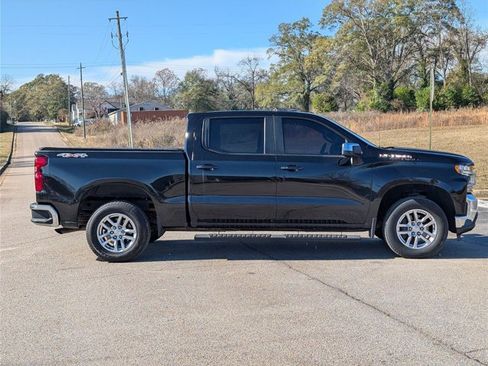 Used 2021 Chevrolet Silverado 1500 LT AWD/4WD image 10