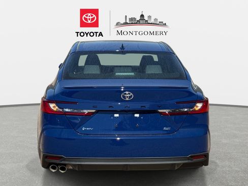 New 2026 Toyota Camry SE FWD image 4