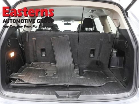 Used 2022 Subaru Ascent Premium w/ Convenience Package image 9