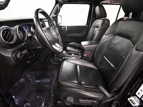 Used 2020 Jeep Gladiator Overland w/ Uconnect 4C Nav & Sound Group image 13