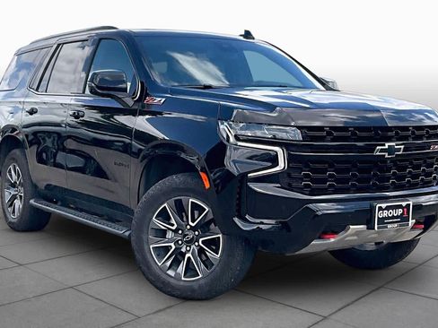 Used 2024 Chevrolet Tahoe Z71 w/ Luxury Package AWD/4WD image 3