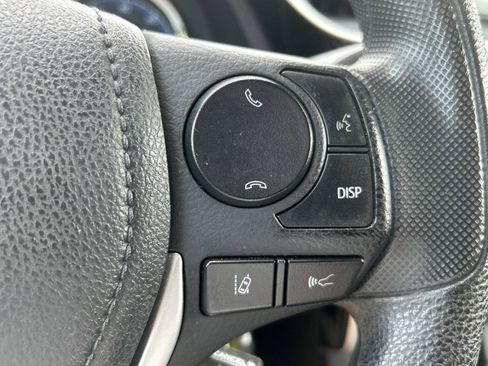 Used 2018 Toyota Corolla LE FWD image 22
