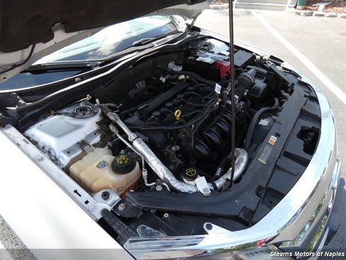 Used 2012 Ford Fusion SE FWD image 7