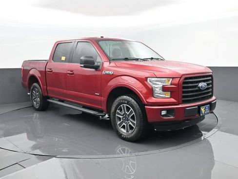 Used 2016 Ford F150 XLT w/ Equipment Group 302A Luxury AWD/4WD image 3