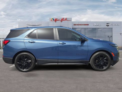Used 2024 Chevrolet Equinox LS w/ LS Convenience Package FWD image 6