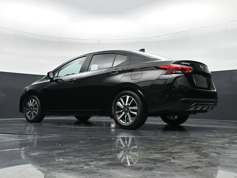 Used 2025 Nissan Versa SV FWD image 44