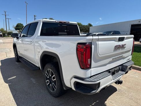Used 2020 GMC Sierra 1500 AT4 w/ AT4 Premium Package AWD/4WD image 9