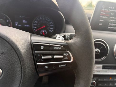 Used 2019 Kia Stinger GTS AWD/4WD image 25