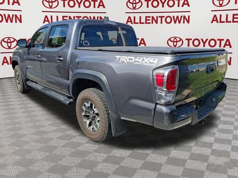 Used 2021 Toyota Tacoma TRD Off-Road w/ Technology Package AWD/4WD image 4